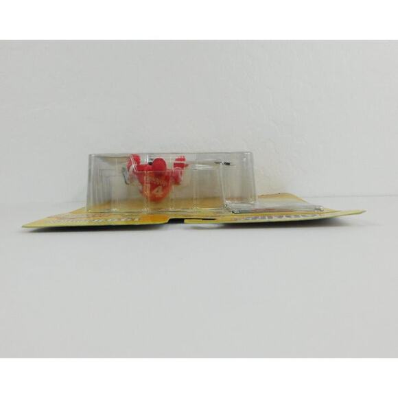 Kenner 1998 Starting Lineup NHL Detroit Red Wings Brendan Shanahan Action Figure - Picture 5 of 6